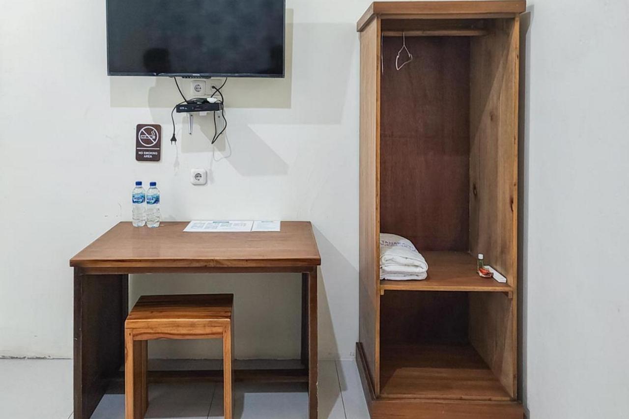 Reddoorz At Tanakatto Homestay Waikabubak Ngoại thất bức ảnh