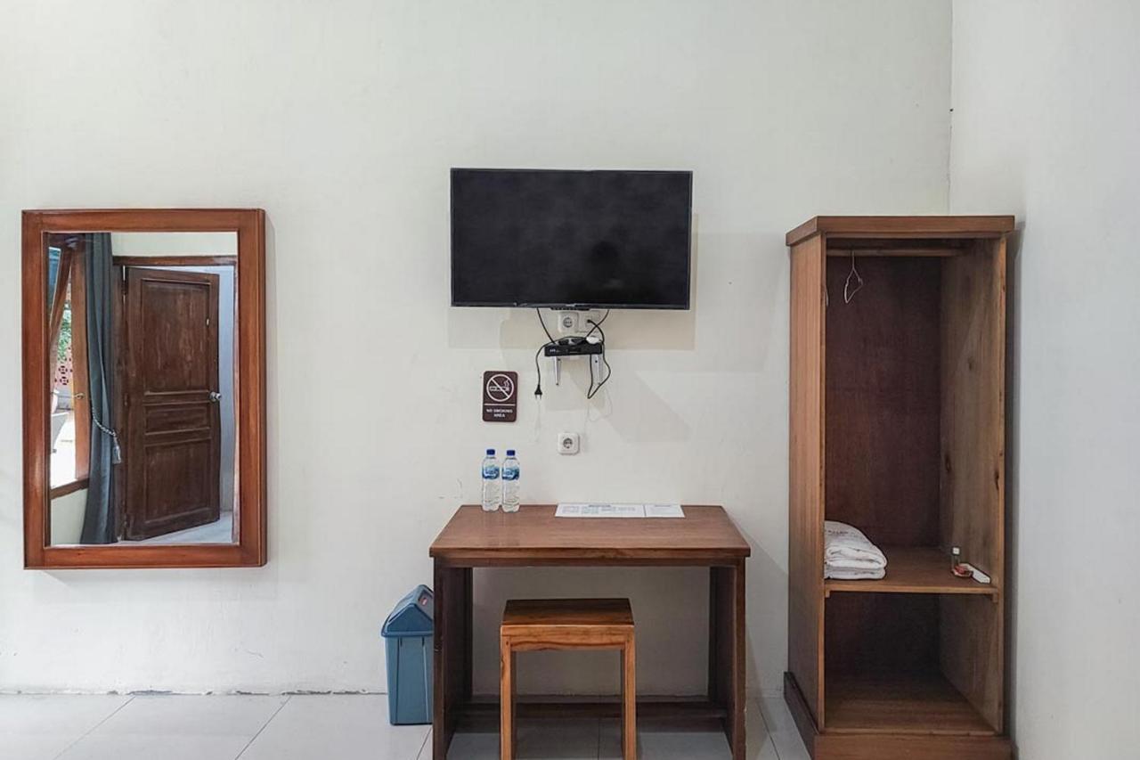 Reddoorz At Tanakatto Homestay Waikabubak Ngoại thất bức ảnh