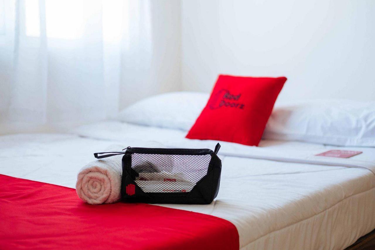 Reddoorz At Tanakatto Homestay Waikabubak Ngoại thất bức ảnh