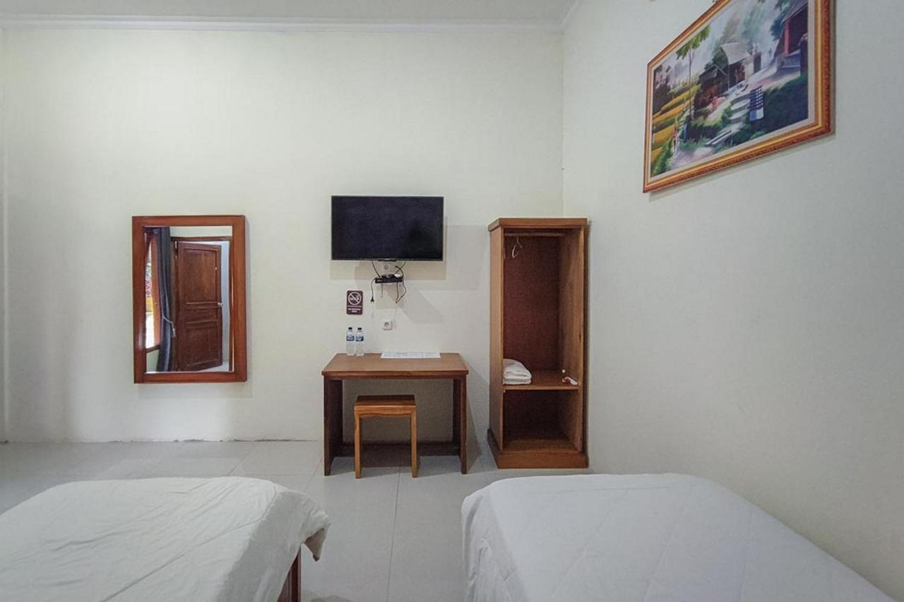 Reddoorz At Tanakatto Homestay Waikabubak Ngoại thất bức ảnh