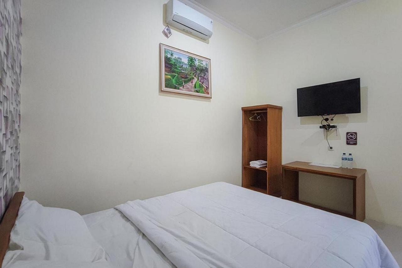 Reddoorz At Tanakatto Homestay Waikabubak Ngoại thất bức ảnh