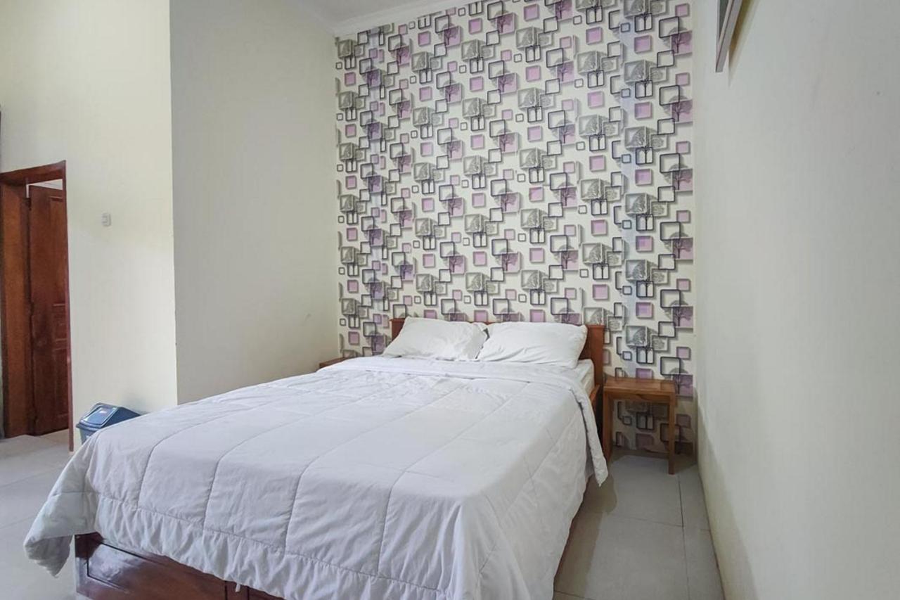 Reddoorz At Tanakatto Homestay Waikabubak Ngoại thất bức ảnh